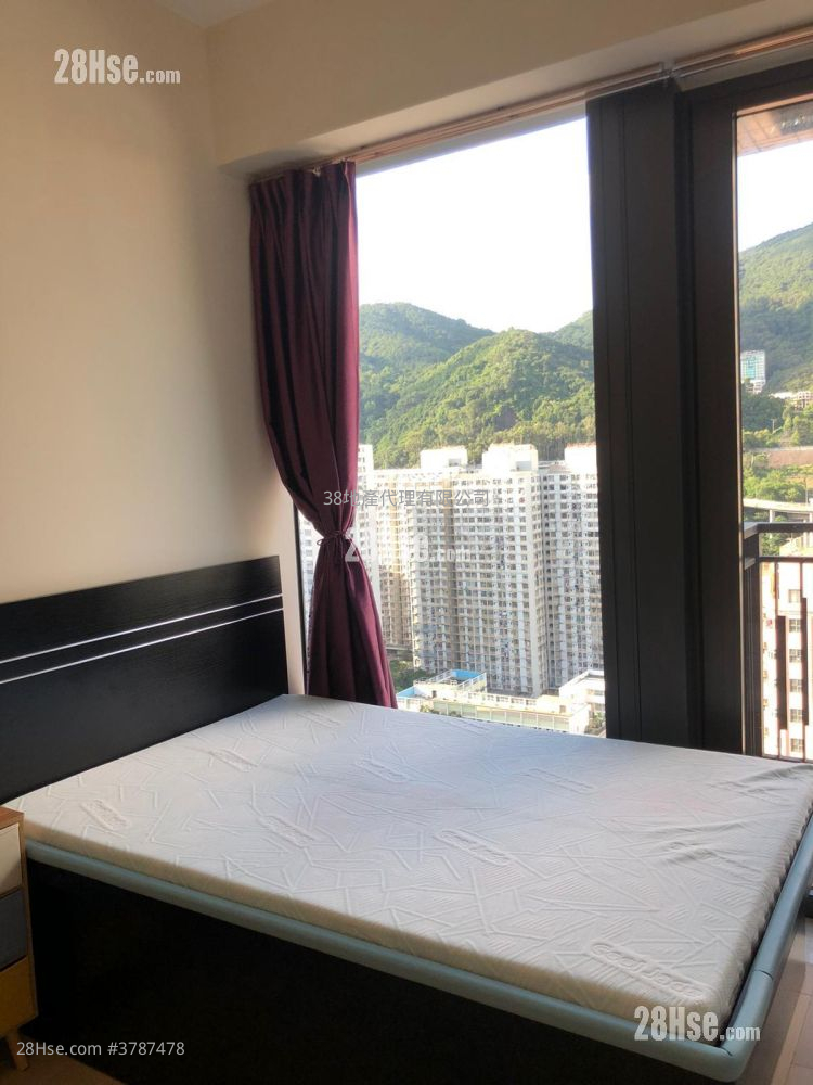 The Ascent Rental Studio , 1 Bathroom 276 ft²