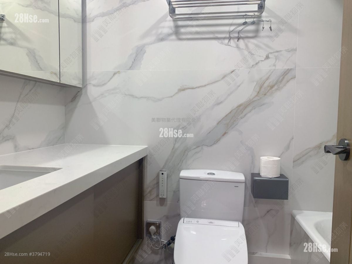 明苑阁 售盘 3 房 , 2 浴室 1,107 平方尺