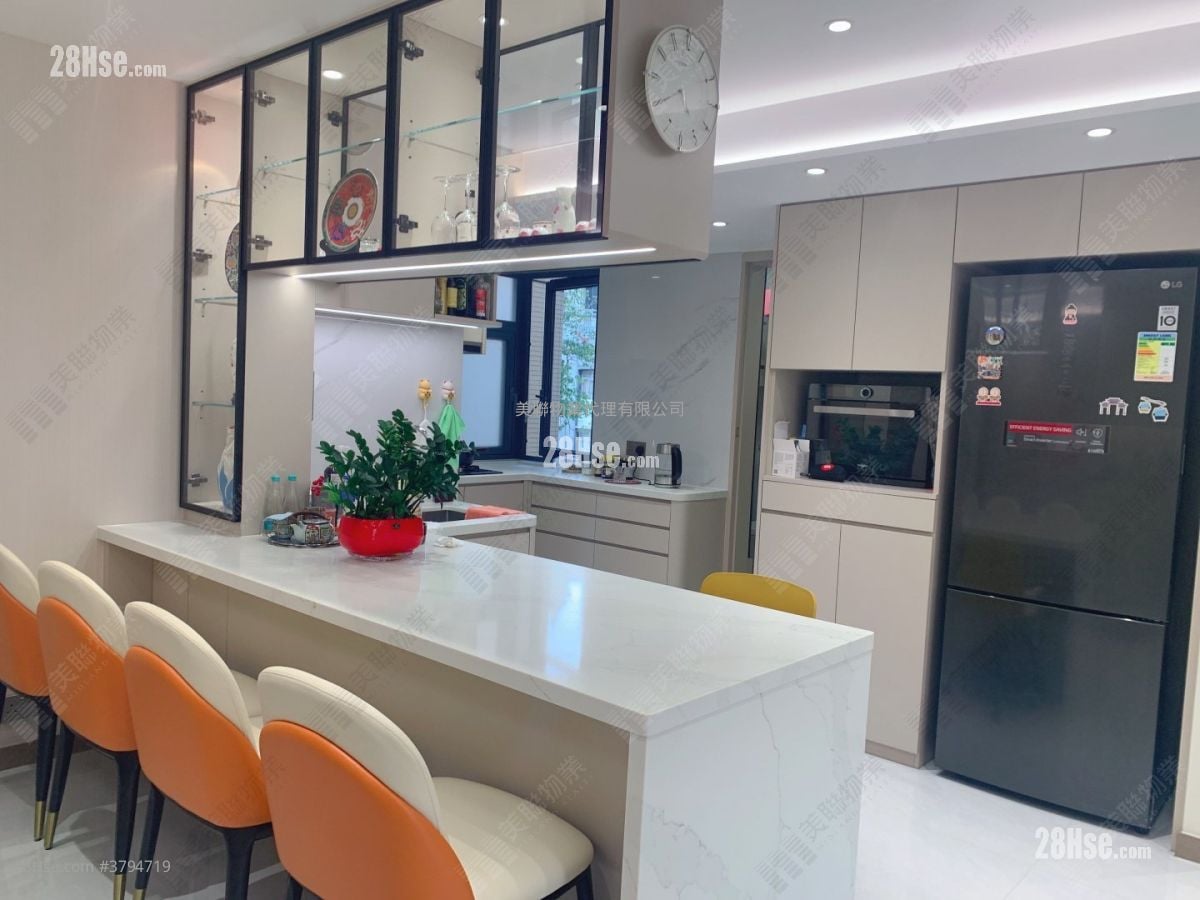 明苑阁 售盘 3 房 , 2 浴室 1,107 平方尺