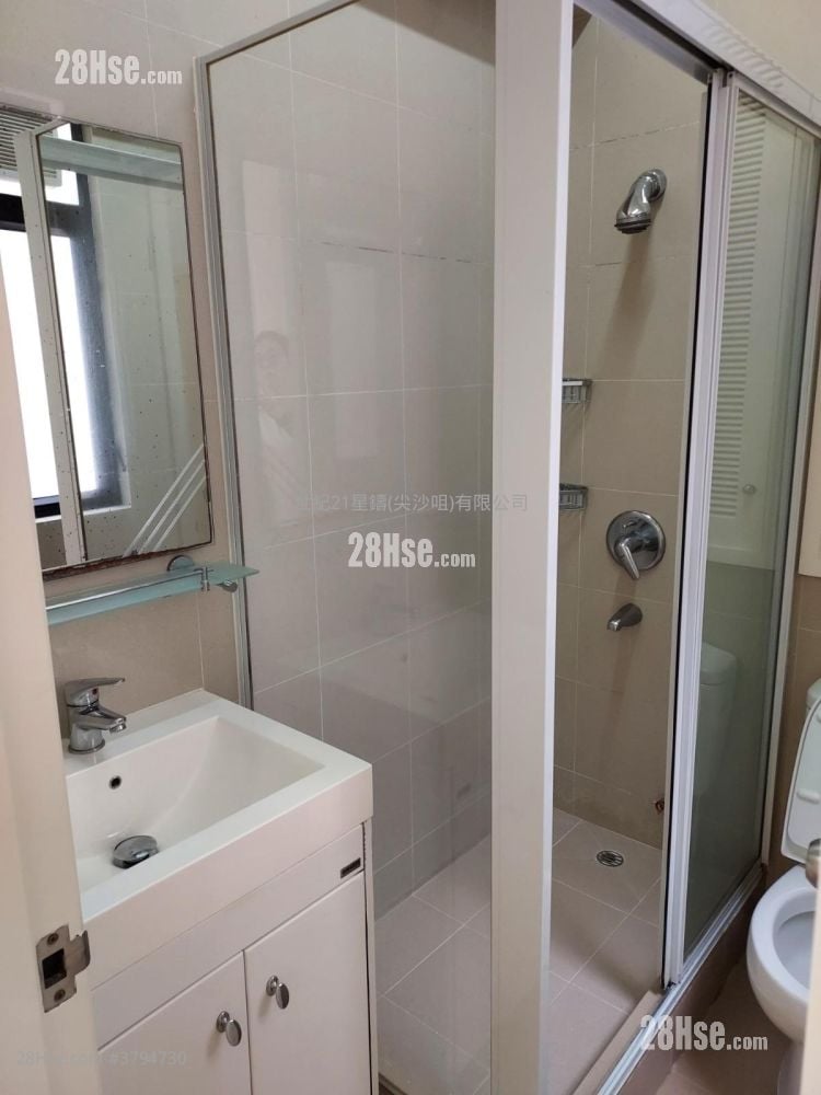 28-30 Village Road Sell 3 Bedrooms , 2 Bathrooms 811 ft²