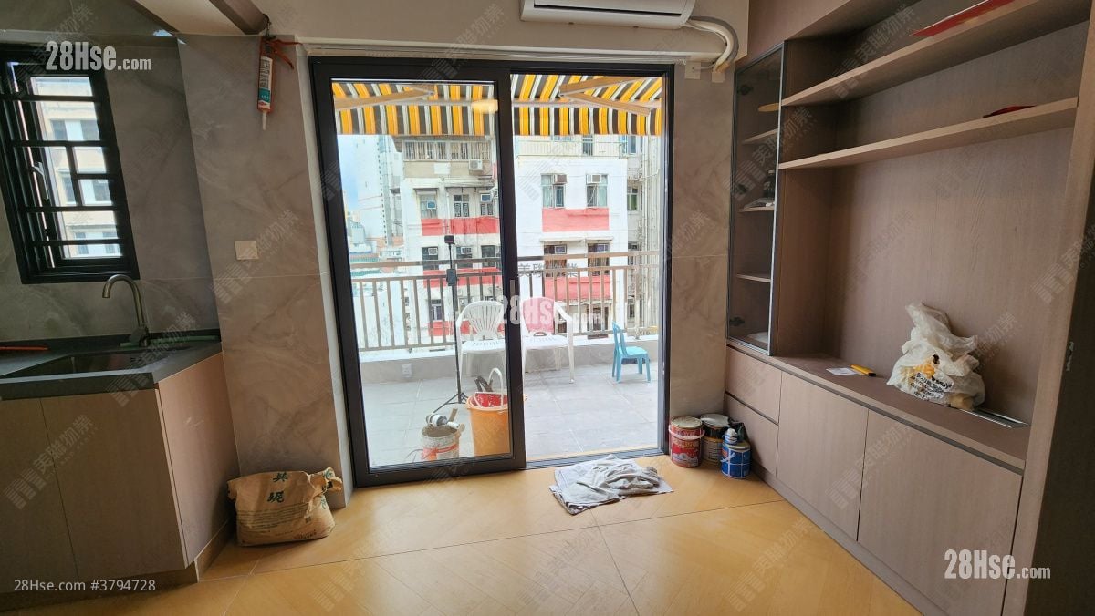 Kam Shek Building Rental 2 Bedrooms , 2 Bathrooms 615 ft²