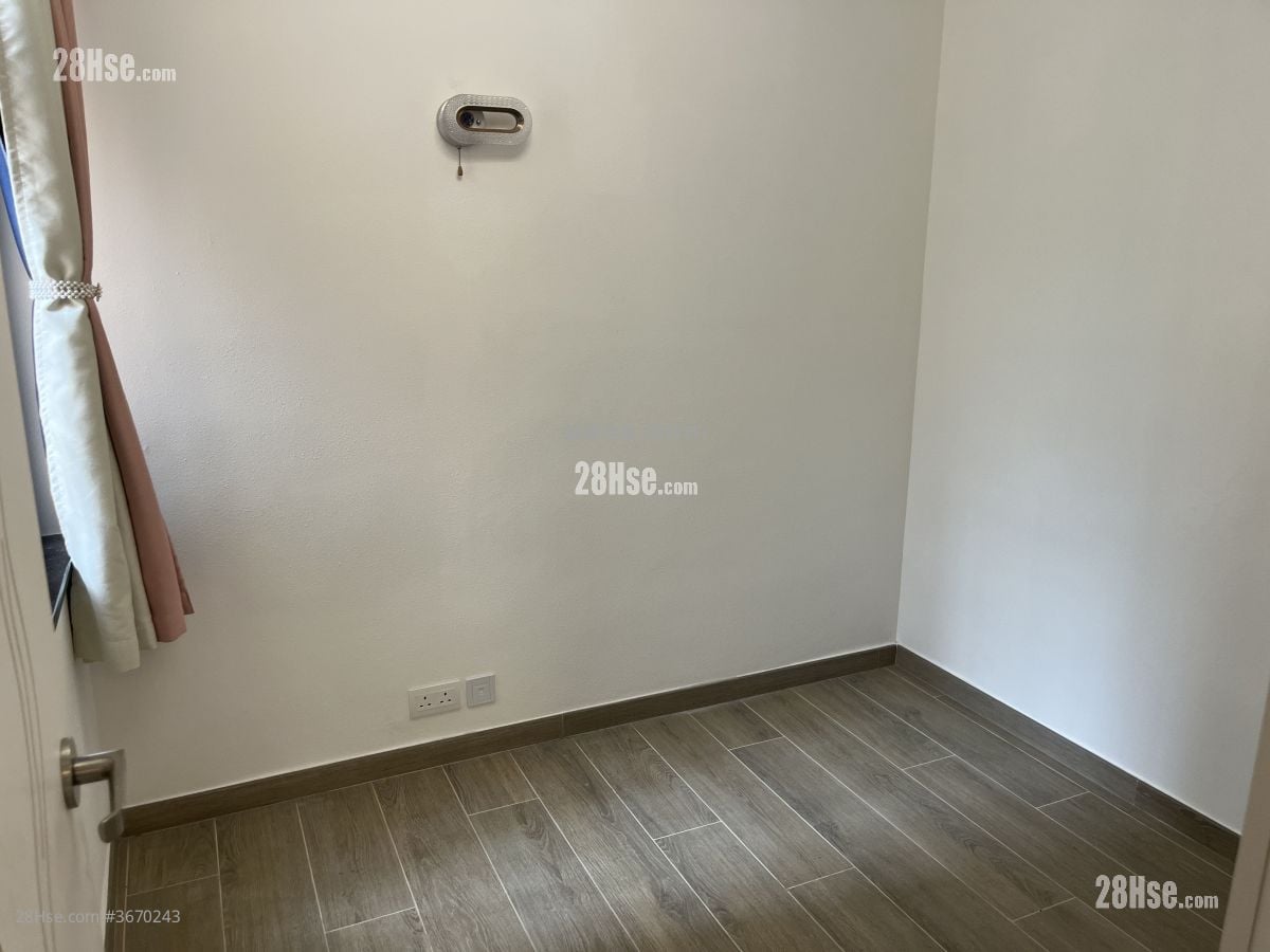 Chi Fu Fa Yuen Rental 3 Bedrooms , 1 Bathroom 588 ft²