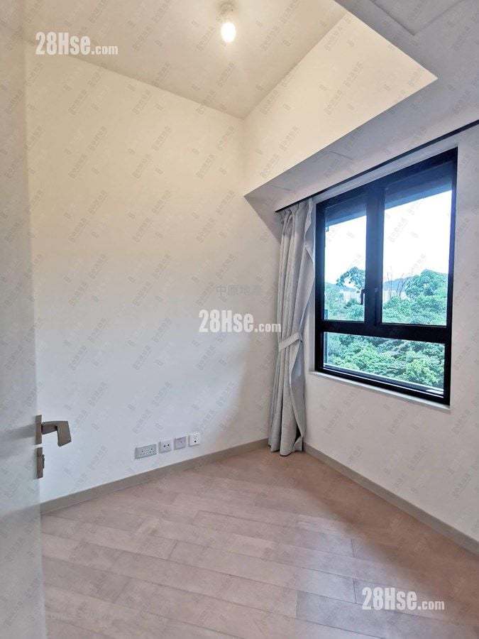Mount Regency Sell 2 Bedrooms , 1 Bathroom 414 ft²