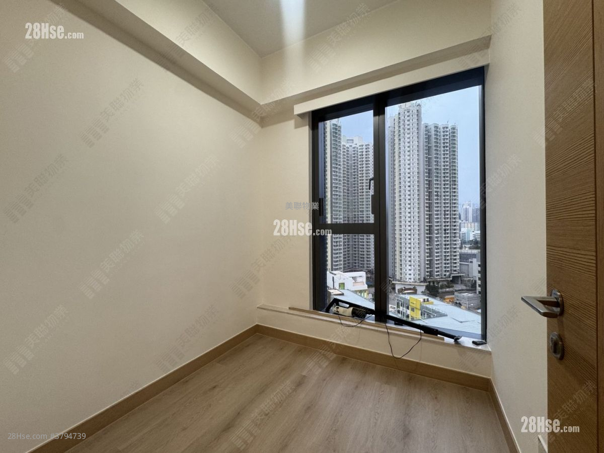 天寰 租盘 3 房 , 2 浴室 640 平方尺