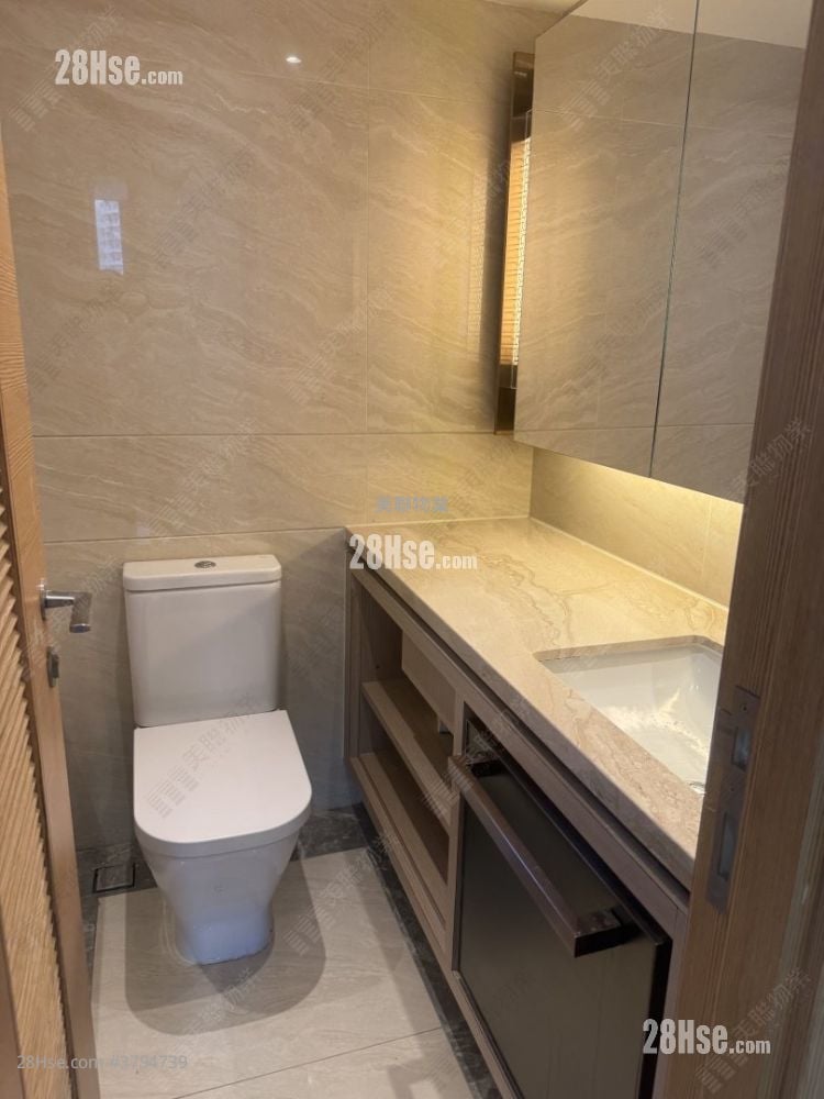 天寰 租盘 3 房 , 2 浴室 640 平方尺