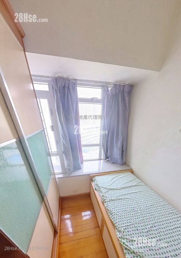 嘉湖山庄 售盘 2 房 , 1 浴室 448 平方尺