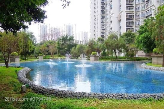 嘉湖山庄 售盘 2 房 , 1 浴室 448 平方尺