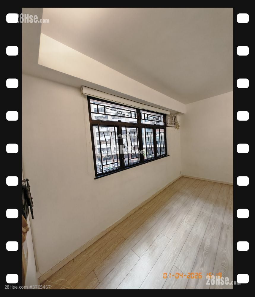 Hillwood Mansion Sell 2 Bedrooms , 1 Bathroom 420 ft²