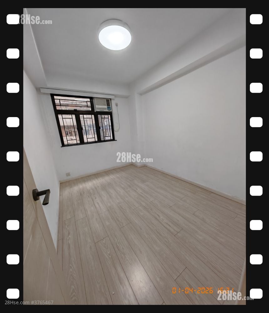 Hillwood Mansion Sell 2 Bedrooms , 1 Bathroom 420 ft²