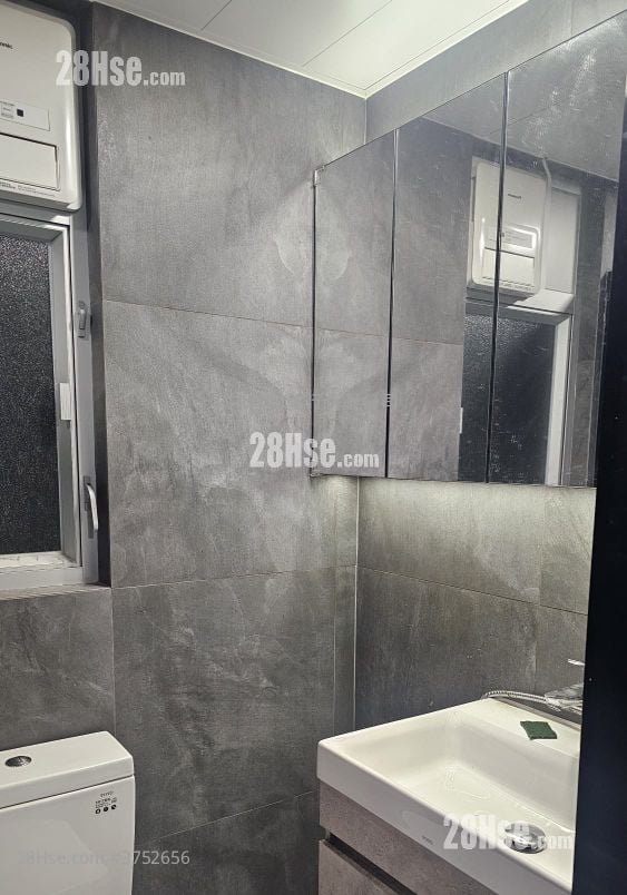 City One Shatin Rental 327 ft²