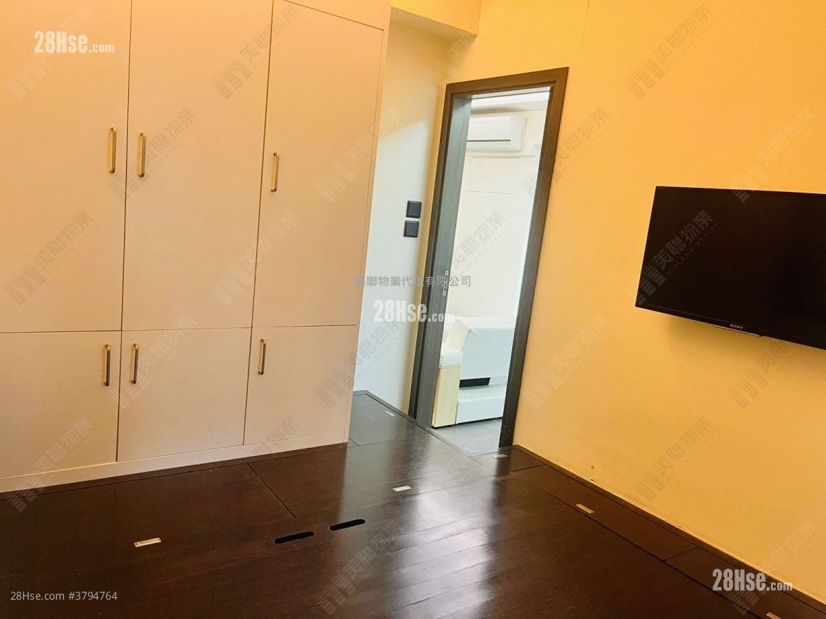 The Metro City Sell 2 Bedrooms , 1 Bathroom 364 ft²