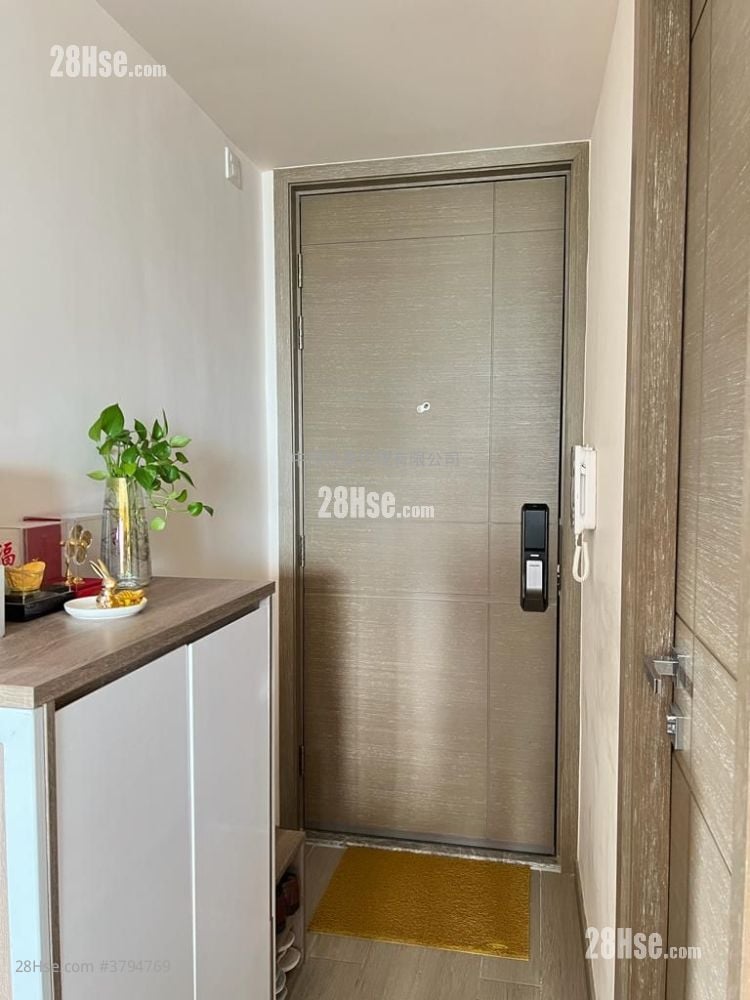 The Wings Sell 2 Bedrooms 530 ft²