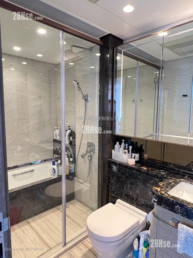 The Wings Sell 2 Bedrooms 530 ft²