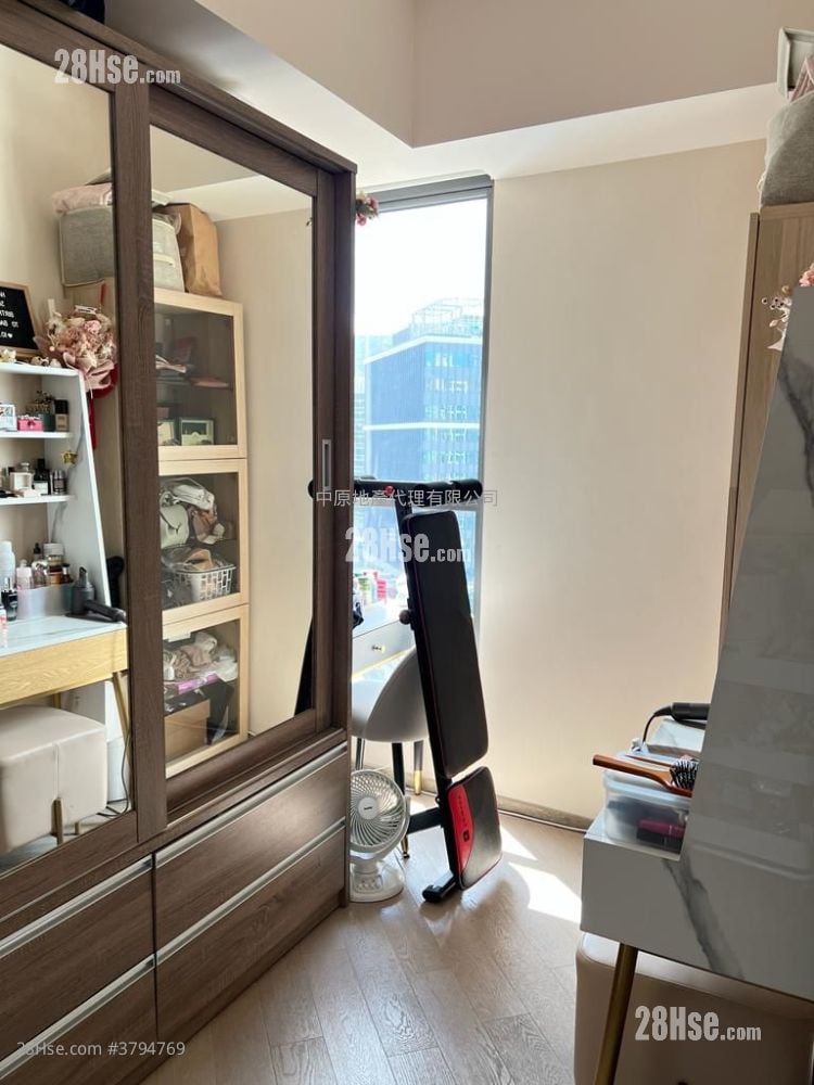 The Wings Sell 2 Bedrooms 530 ft²