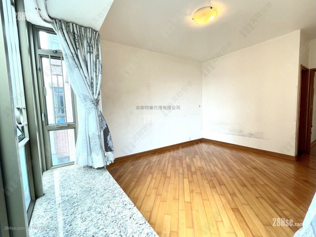 宝翠园 售盘 3 房 1,111 平方尺