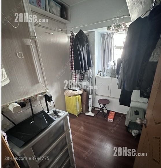 彩华花园 售盘 3 房 575 平方尺