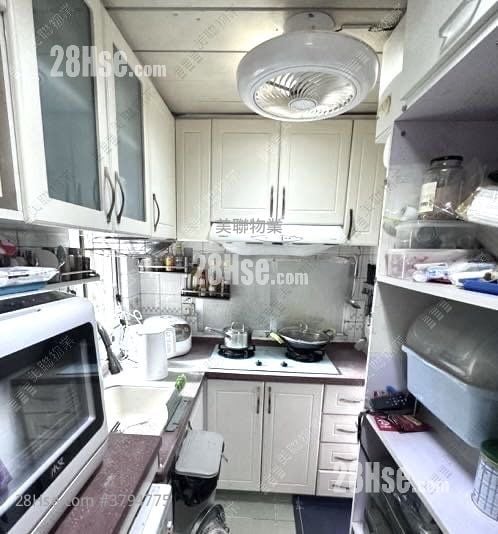 彩华花园 售盘 3 房 575 平方尺