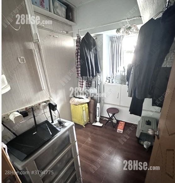 彩华花园 售盘 3 房 575 平方尺