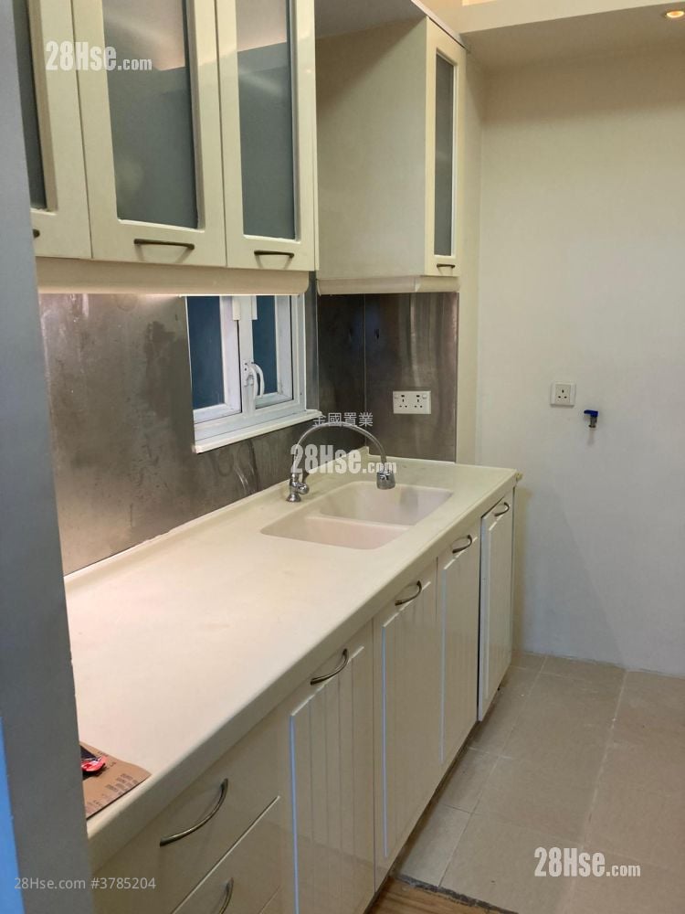 恒运大厦 租盘 2 房 , 1 浴室 322 平方尺