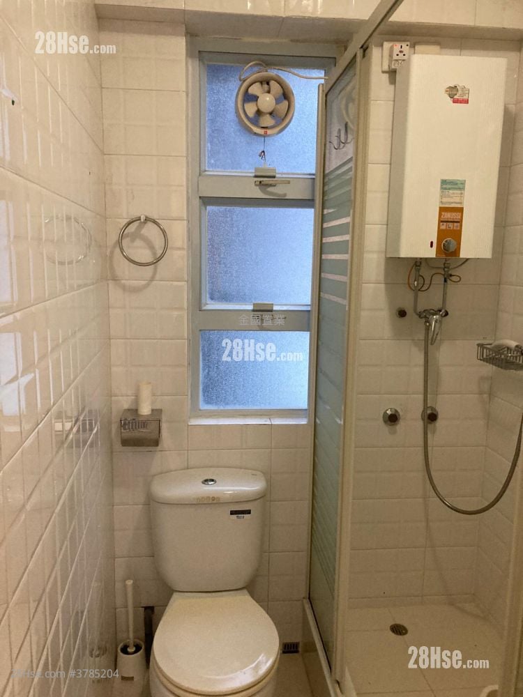 恒运大厦 租盘 2 房 , 1 浴室 322 平方尺