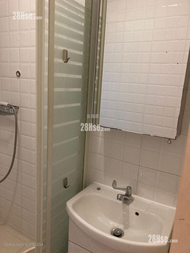 恒运大厦 租盘 2 房 , 1 浴室 322 平方尺
