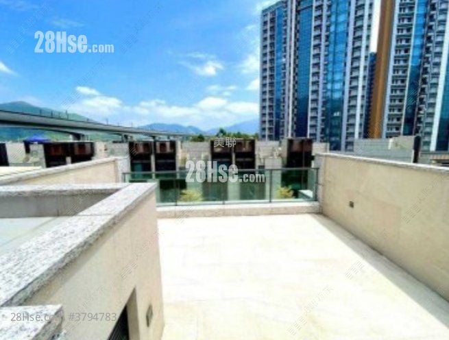 Crescent Green Sell 4 Bedrooms , 4 Bathrooms 2,101 ft²