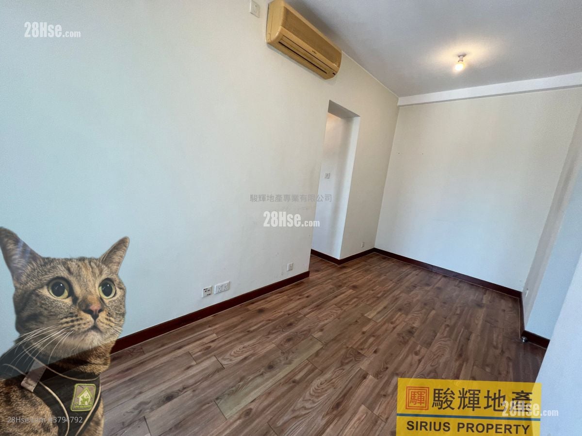 Flourish Mansion Rental 2 Bedrooms , 1 Bathroom 427 ft²