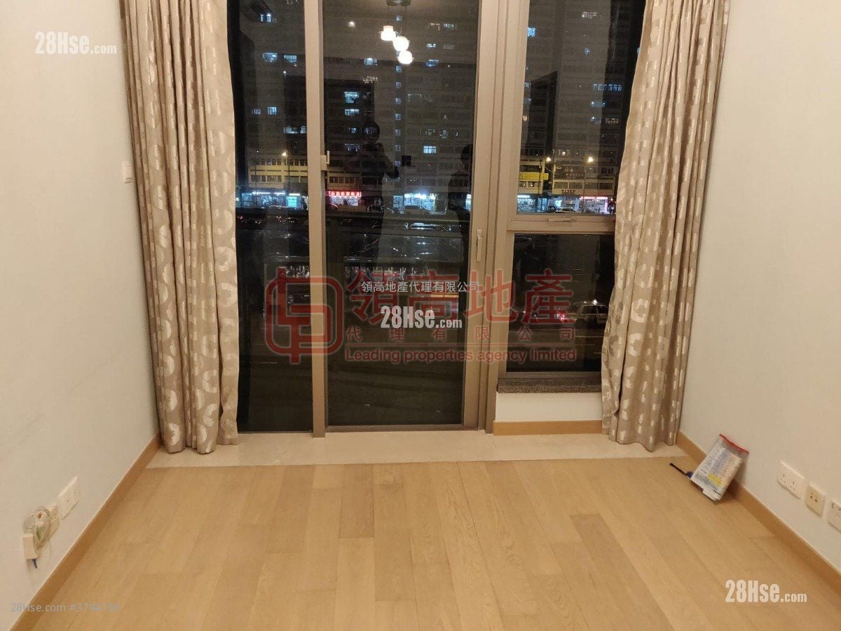 The Austin Rental 2 Bedrooms , 1 Bathroom 521 ft²