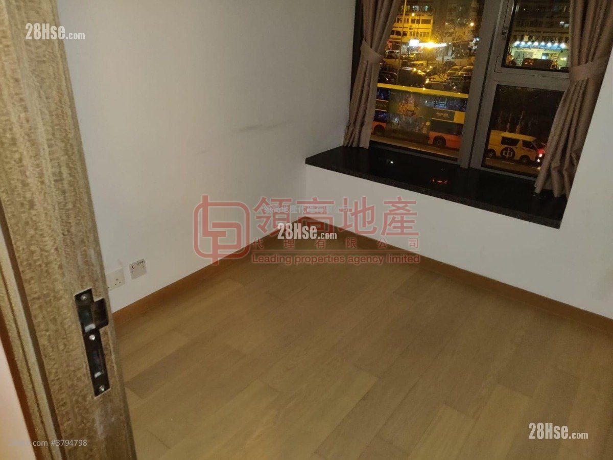 The Austin Rental 2 Bedrooms , 1 Bathroom 521 ft²