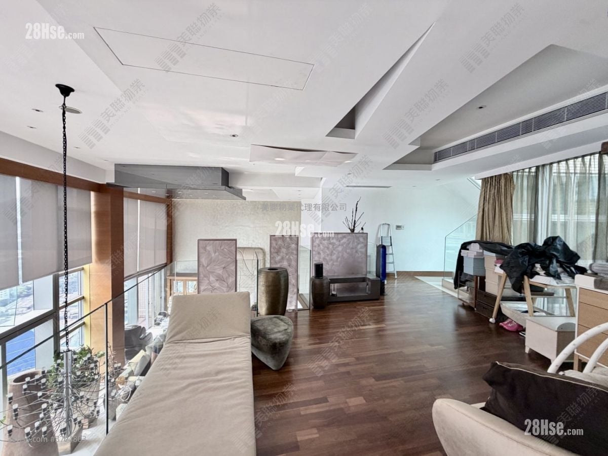 Parc Palais Sell 1 Bedroom 3,079 ft²