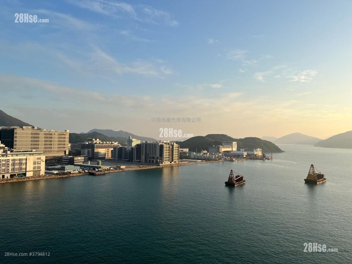 Lp10 Sell 3 Bedrooms 880 ft²