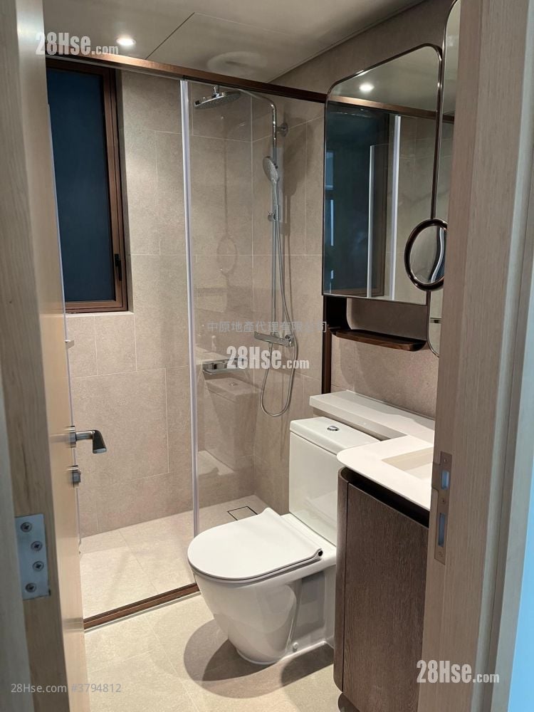 Lp10 Sell 3 Bedrooms 880 ft²