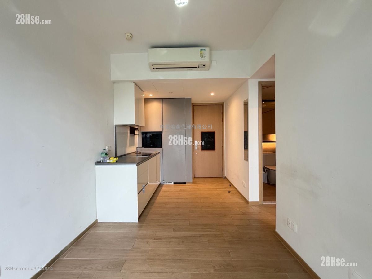 Lp6 Sell 2 Bedrooms , 1 Bathroom 422 ft²