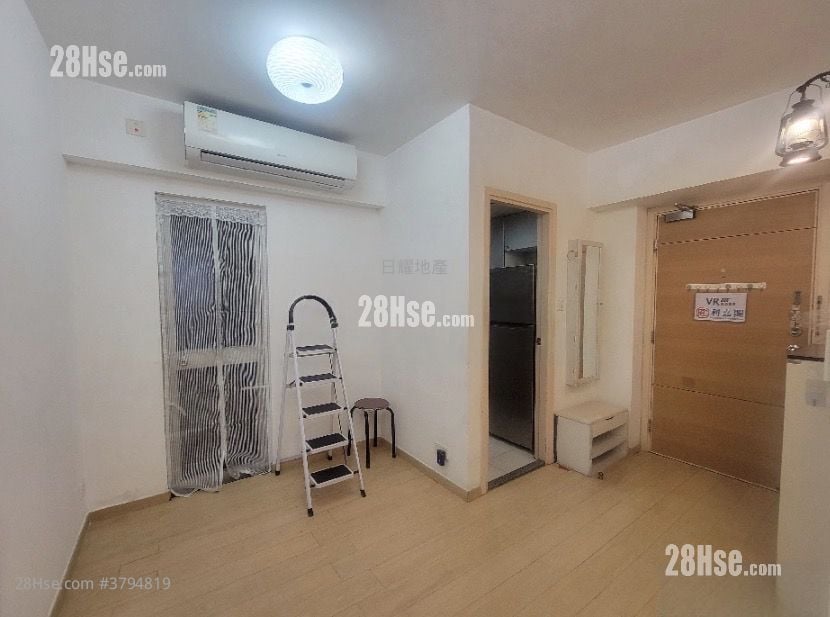 Metro Harbour View Rental 2 Bedrooms , 1 Bathroom 380 ft²