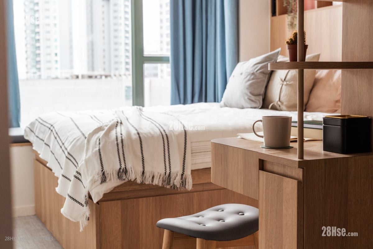 Weave Studios – Olympic Rental Studio , 1 Bathroom 126 ft²