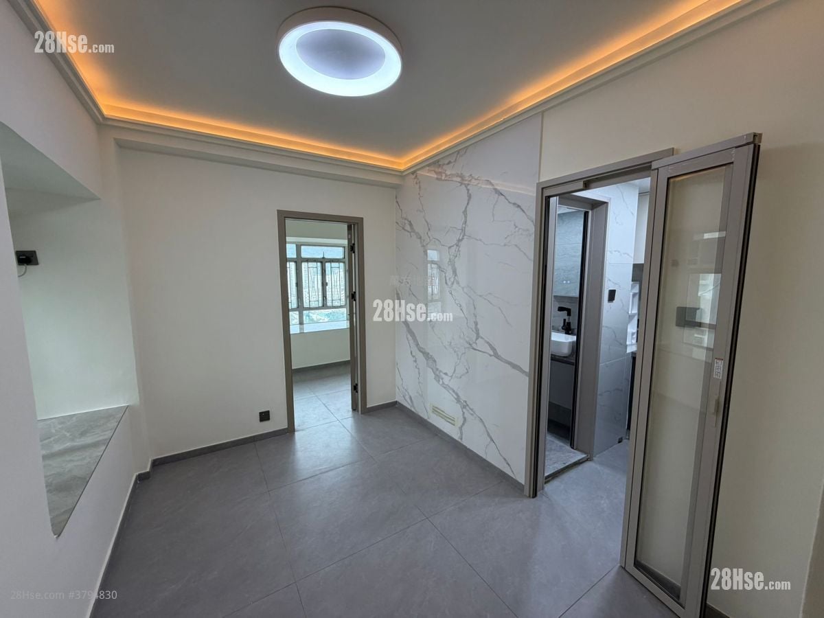 河畔花园 售盘 2 房 , 1 浴室 269 平方尺