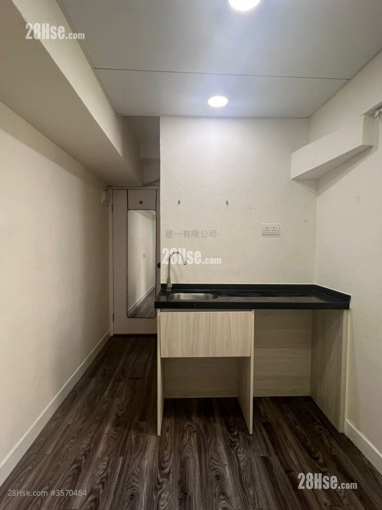 Austin Mansion Rental Studio , 1 Bathroom 110 ft²