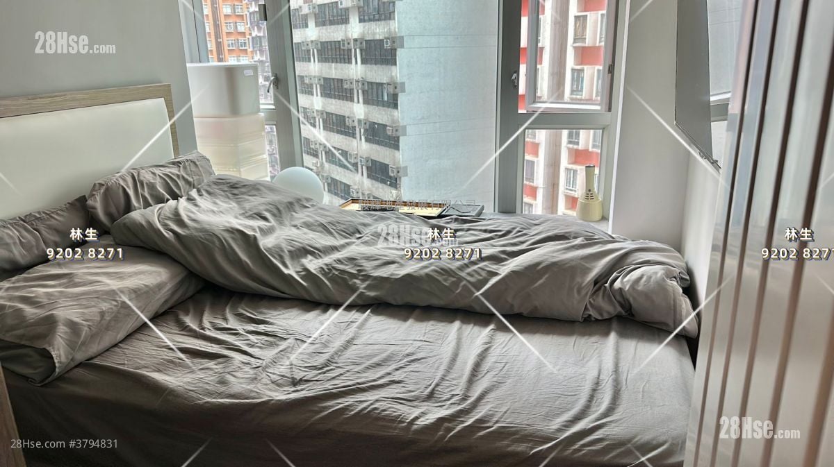 Paradise Square Sell 2 Bedrooms , 1 Bathroom 368 ft²