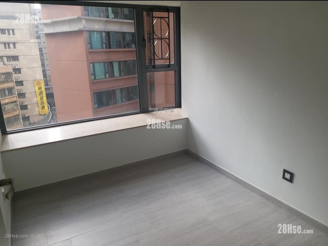 H Cube Sell 2 Bedrooms , 1 Bathroom 429 ft²