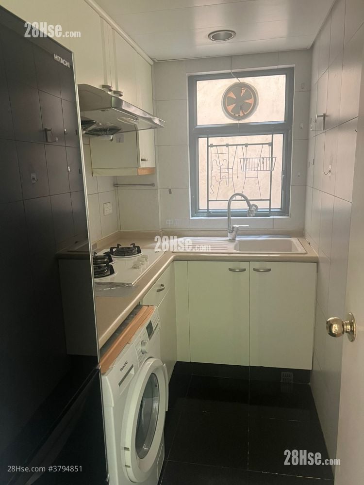 Imperial Villas Sell 2 Bedrooms , 1 Bathroom 504 ft²