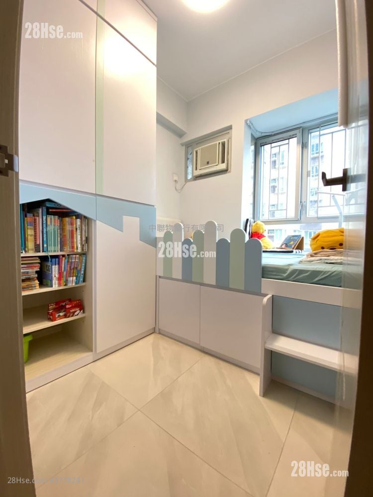 Ravana Garden Sell 3 Bedrooms , 2 Bathrooms 545 ft²