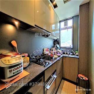 傲泷 售盘 3 房 , 2 浴室 968 平方尺