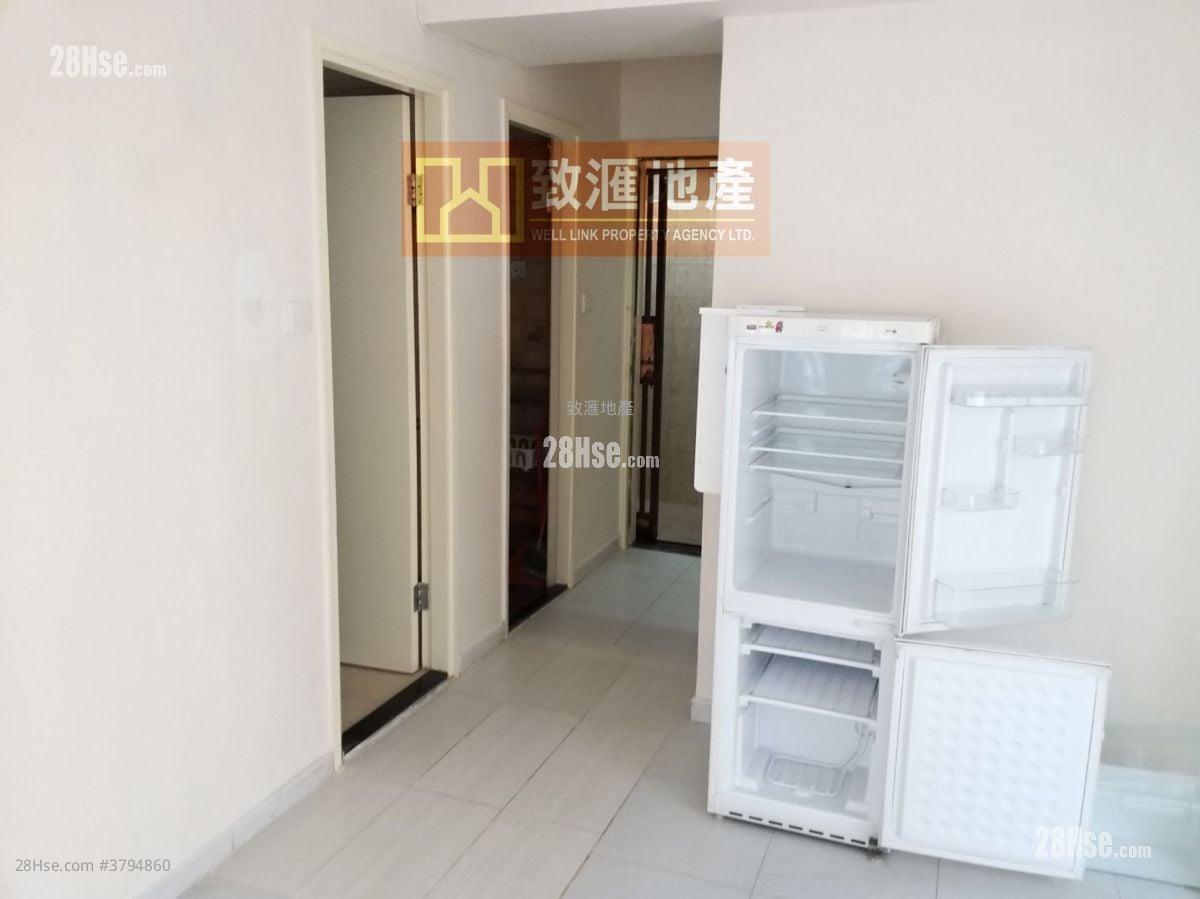 Po Sing Centre Sell 2 Bedrooms 329 ft²