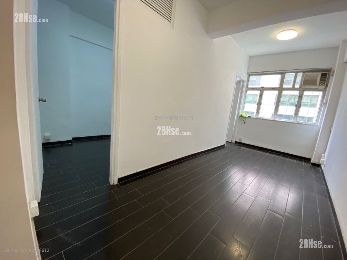 美汉大厦 租盘 2 房 351 平方尺