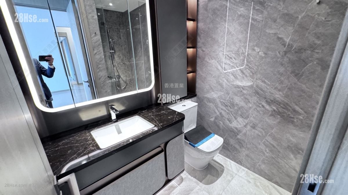 天玺海 租盘 4 房 , 3 浴室 1,401 平方尺