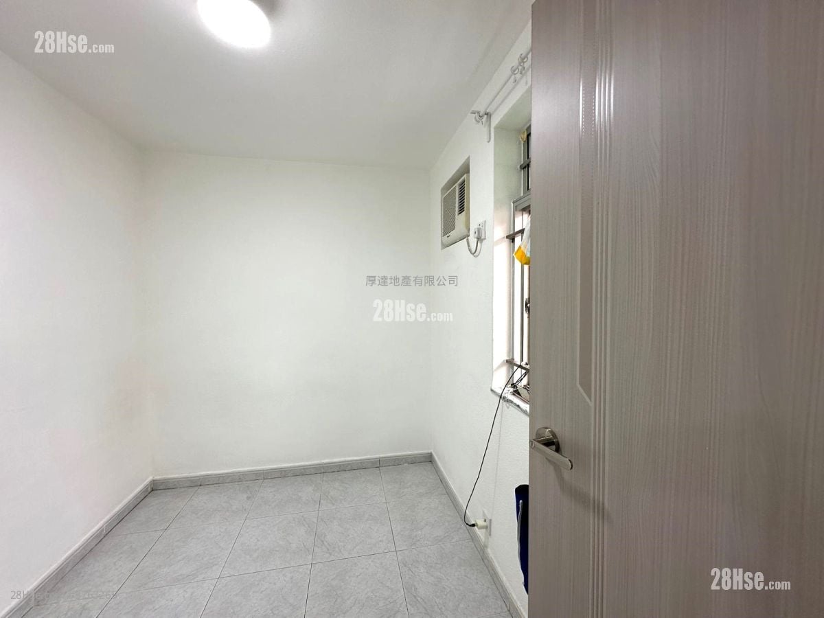 村屋 租盘 1 房 , 1 浴室 350 平方尺