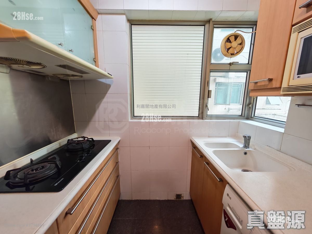 The Parcville Sell 2 Bedrooms , 1 Bathroom 460 ft²