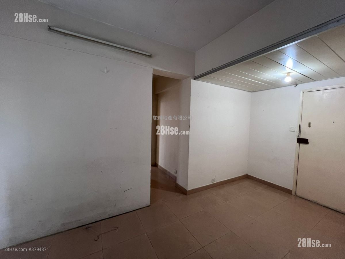 福乐大厦 租盘 2 房 , 1 浴室 415 平方尺