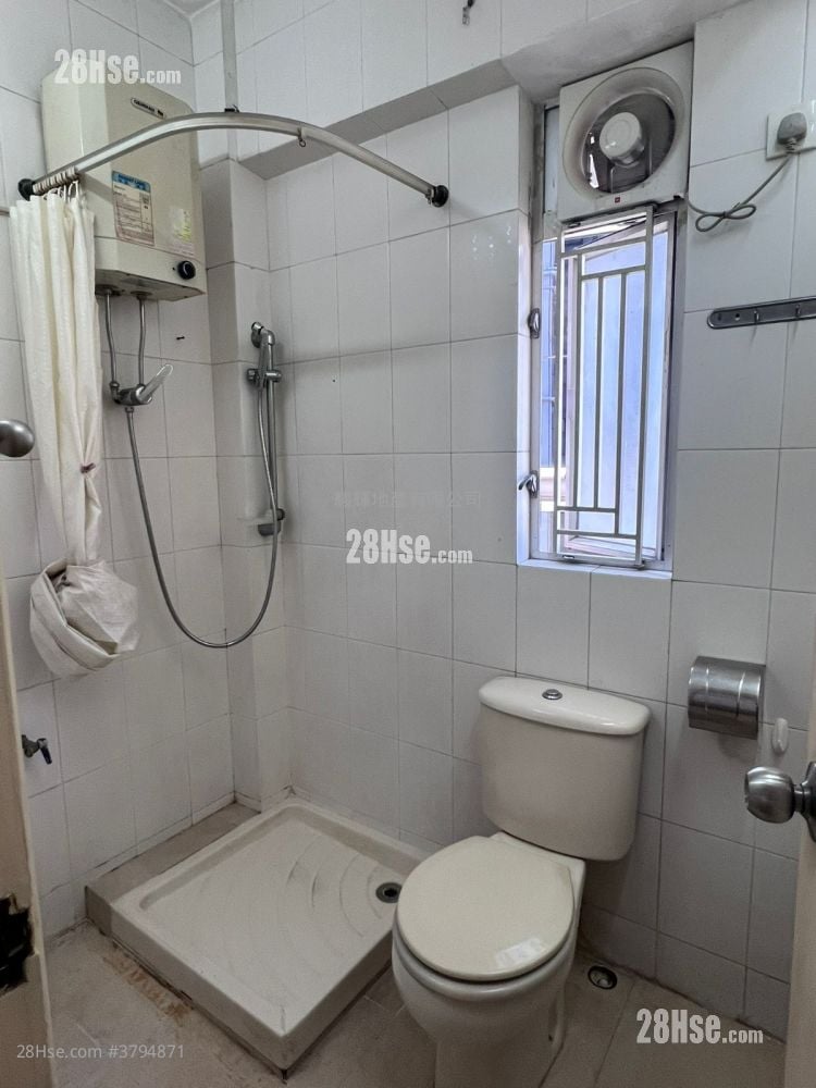 福乐大厦 租盘 2 房 , 1 浴室 415 平方尺