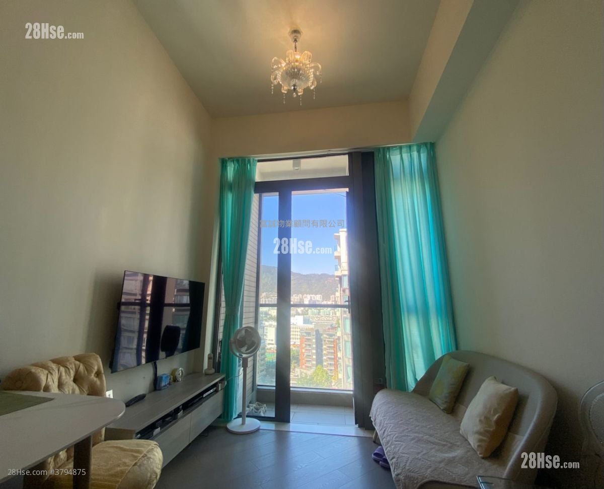 La Salle Residence Sell 2 Bedrooms , 1 Bathroom 402 ft²